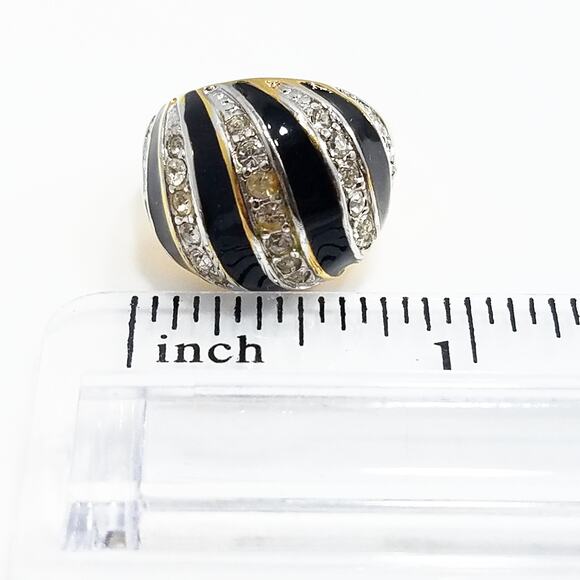 Vintage Cocktail 18 KHGE Ring, Black Enamel, Clear Rhinestones, Size 5, 1990s - Picture 7 of 10